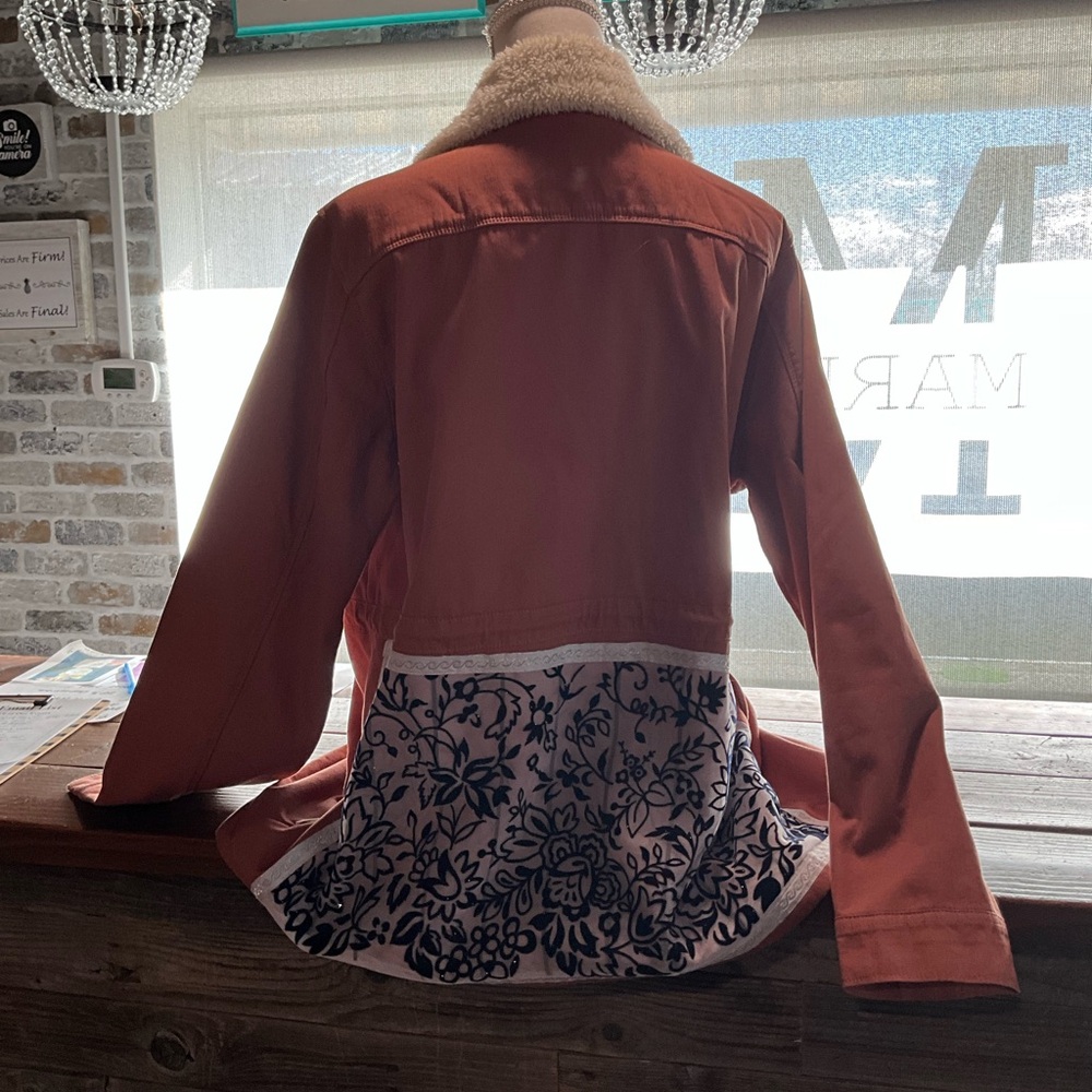 Hang Ten Rust Orange Jacket with Cream Sherpa Collar and Blue Floral Panel